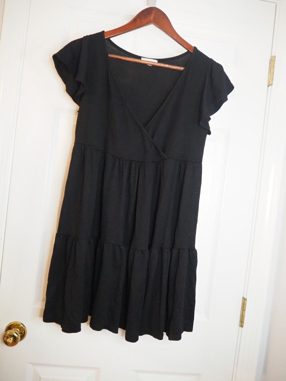 See You Monday Black Ribbed Tiered Babydoll Mini Dress L Flutter Sleeve V Neck